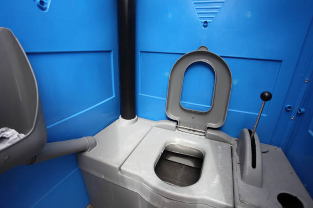 Best Luxury portable toilet rental  in Saks, AL